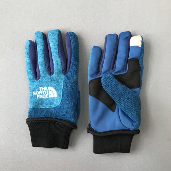 fashion brand sport warm gloves both men and women touch screen gloves sport sport cycling skiing outdoor gloves 8800001, Blue;gray
fashion brand sport warm gloves both men and women touch screen gloves sport sport cycling skiing outdoor gloves 8800001, Blue;gray