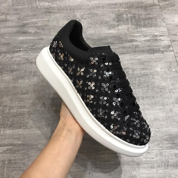 highest quality brand black casual shoes ,famous design,have more designs and other brand
highest quality brand black casual shoes ,famous design,have more designs and other brand
