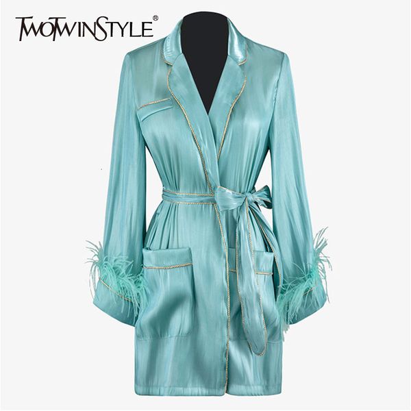 twotwinstyle bowknot patchwork feather coat female long sleeve lapel collar lace up elegant womens coats fashion autumn new 2019, Black;brown
twotwinstyle bowknot patchwork feather coat female long sleeve lapel collar lace up elegant womens coats fashion autumn new 2019, Black;brown