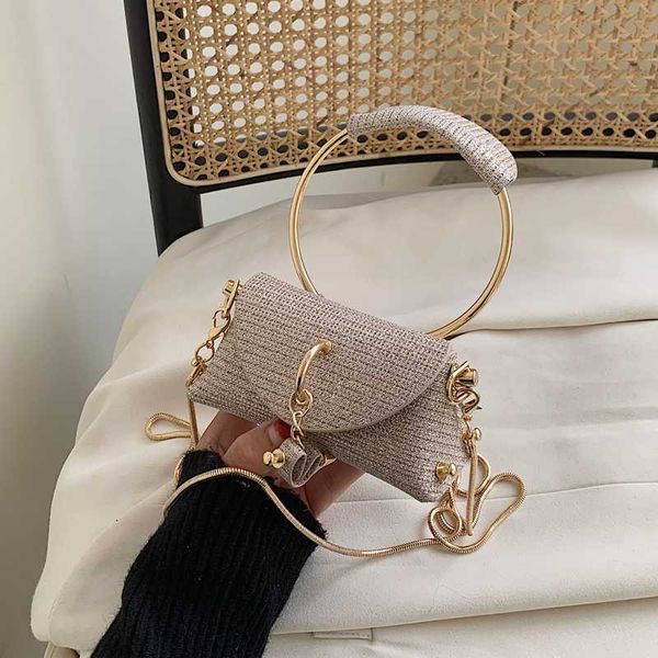 new cool fashion messenger bag 2020 fashion unique wrist bag all-match chain mini handbag for women
new cool fashion messenger bag 2020 fashion unique wrist bag all-match chain mini handbag for women