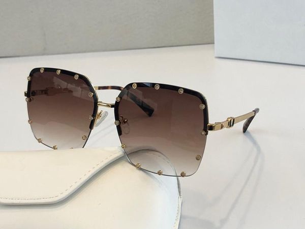 2038 sunlgasses luxury sunglasses fashion vltn women brand designer retro style uv protection cat eye frame come with case, White;black
2038 sunlgasses luxury sunglasses fashion vltn women brand designer retro style uv protection cat eye frame come with case, White;black
