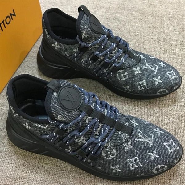 Sapatos ocasionais neiman_marcus
Sapatos ocasionais neiman_marcus