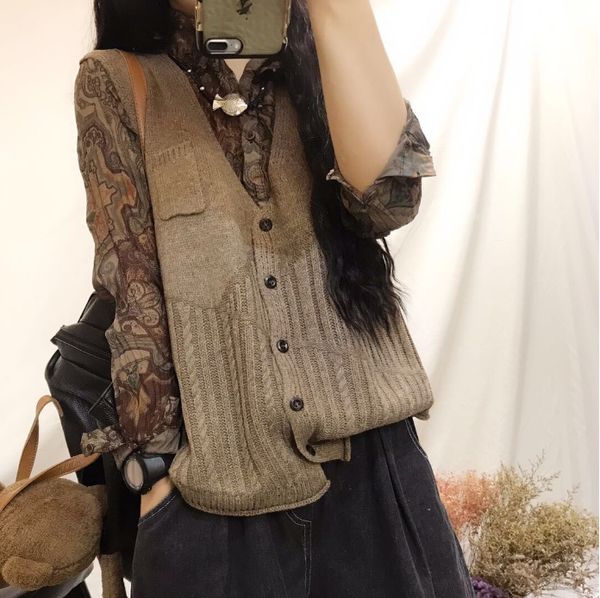 women spring autumn sleeveless knitted ladies knitwear v neck vest female fall 2019 knit cardigans jacket, Black;white
women spring autumn sleeveless knitted ladies knitwear v neck vest female fall 2019 knit cardigans jacket, Black;white