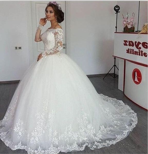 long sleeve ball gown wedding dresses saudi arabia tulle lace applique beads white wedding gowns vestido de novia
long sleeve ball gown wedding dresses saudi arabia tulle lace applique beads white wedding gowns vestido de novia