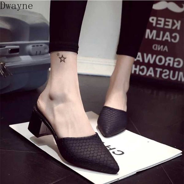 2020 new thick heel fashion wear fairy style baotou social half slippers children, Black
2020 new thick heel fashion wear fairy style baotou social half slippers children, Black