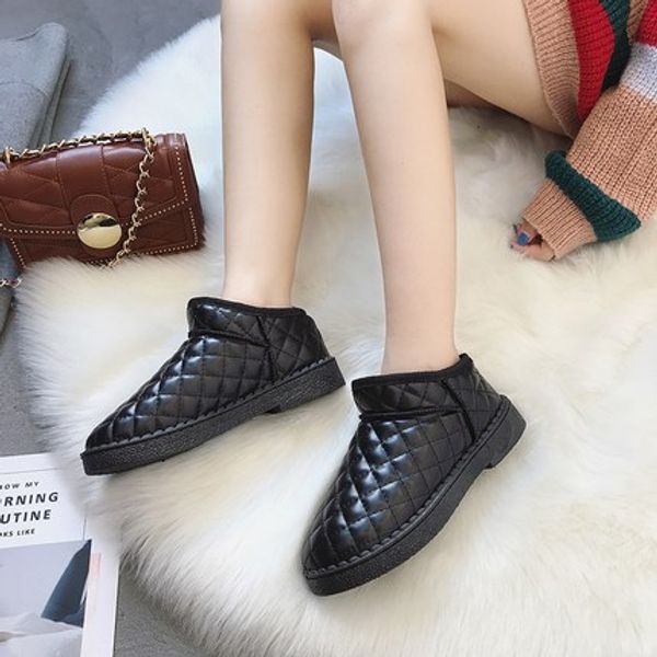snow boots girl 2019 new fashion one-foot cotton shoes winter flat-soled flannel boots student, Black
snow boots girl 2019 new fashion one-foot cotton shoes winter flat-soled flannel boots student, Black