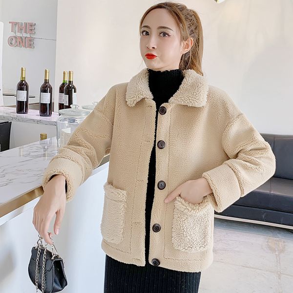 2019 new women blends coat loose upset short little lambs wool sheared fur one sheep coats outerwear rice white 6679, Black
2019 new women blends coat loose upset short little lambs wool sheared fur one sheep coats outerwear rice white 6679, Black