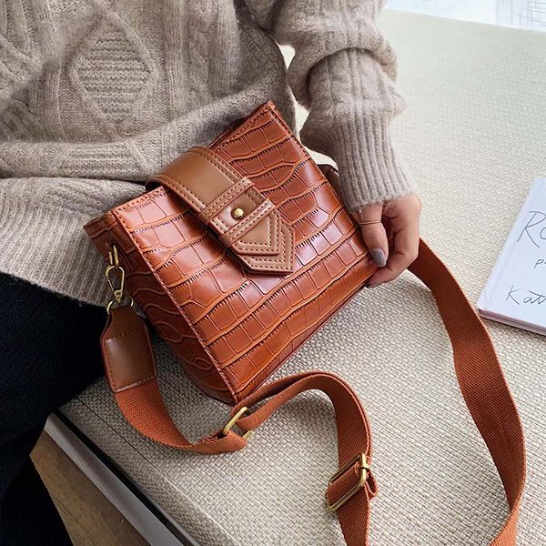 mini pu leather stone pattern crossbody bags for women 2020 shoulder messenger bag female travel handbags and purses
mini pu leather stone pattern crossbody bags for women 2020 shoulder messenger bag female travel handbags and purses