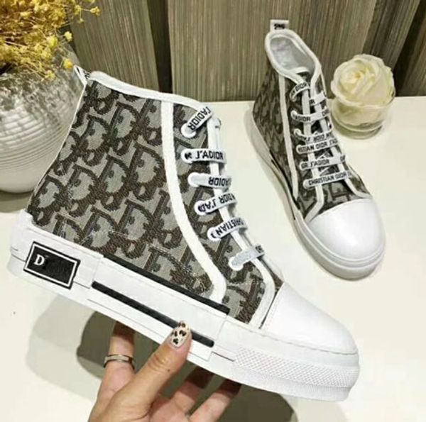 С коробкой! Женская повседневная обувь Кроссовки Кроссовки Натуральная кожа высокого качества обувь на шнуровке Плоские туфли Белая обувь для женщин by shoe05 18 
С коробкой! Женская повседневная обувь Кроссовки Кроссовки Натуральная кожа высокого качества обувь на шнуровке Плоские туфли Белая обувь для женщин by shoe05 18