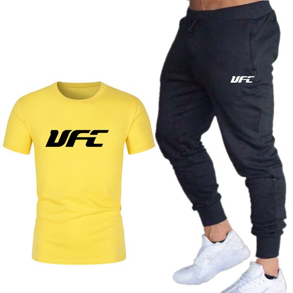 2020 men's sets t shirts+pants two pieces sets casual tracksuit men/women new fashion printing suits sportwear fitness trousers, Gray
2020 men's sets t shirts+pants two pieces sets casual tracksuit men/women new fashion printing suits sportwear fitness trousers, Gray