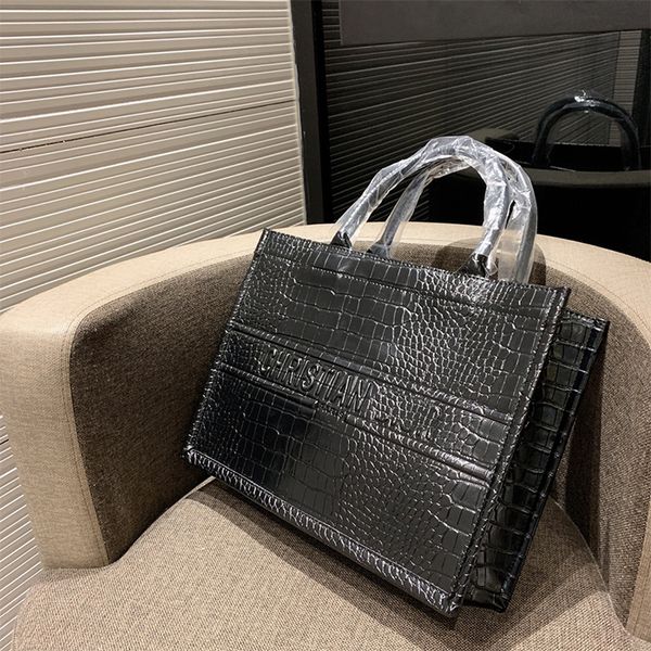 5a de igner tote brand women fa hion de igner hopping bag large capacity handbag 43 34cm
5a de igner tote brand women fa hion de igner hopping bag large capacity handbag 43 34cm