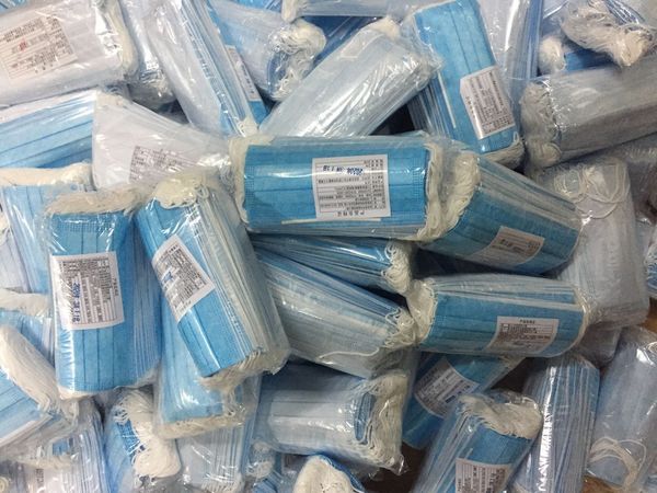 24 hours dhl ffp2 ce fd approved disposable pm2.5 mask 3 layer in-ear mask non-woven fabric mask in stock
24 hours dhl ffp2 ce fd approved disposable pm2.5 mask 3 layer in-ear mask non-woven fabric mask in stock