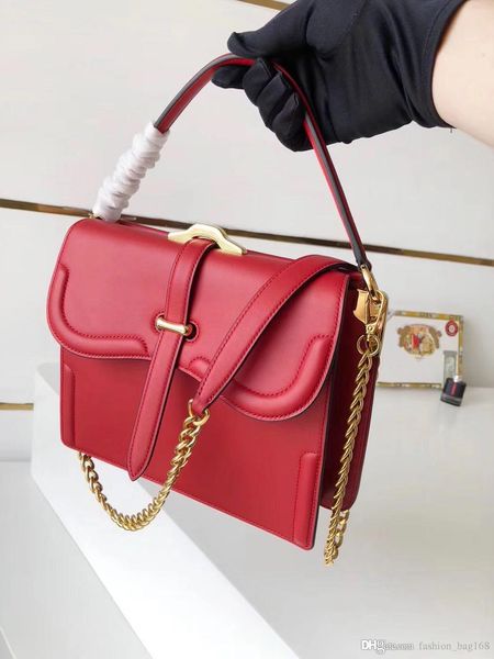 2019 luxury women designer shoulder handbags designer handbags vintage casual tote handbag ring metal leather purse handbag
2019 luxury women designer shoulder handbags designer handbags vintage casual tote handbag ring metal leather purse handbag