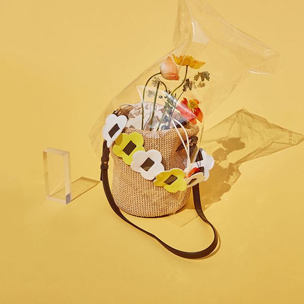 handmade women straw bags popular female holiday handbag summer lady weave shoulder messenger bag travel beach bucket bag
handmade women straw bags popular female holiday handbag summer lady weave shoulder messenger bag travel beach bucket bag