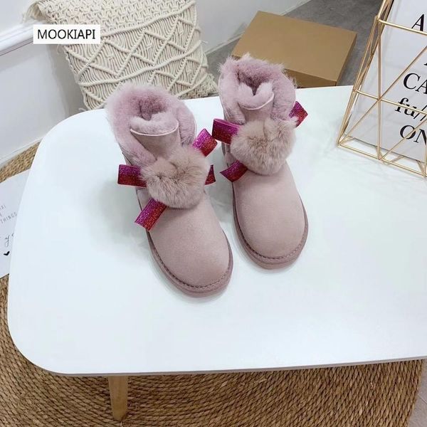 2019 chinese snow boots, real sheepskin, 100% wool, the most fashionable lace up women's shoes, Black
2019 chinese snow boots, real sheepskin, 100% wool, the most fashionable lace up women's shoes, Black
