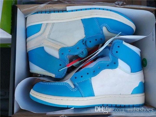 2019 wholesale 1s powder blue unc white blue men women basketball shoes 1 white grey chicago red black sneakers
2019 wholesale 1s powder blue unc white blue men women basketball shoes 1 white grey chicago red black sneakers