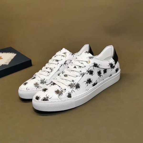 wholesale men white design sneaker,brand casual shoes, luxury trainer,2 styles for chosen,fast delivery by dhl, Black
wholesale men white design sneaker,brand casual shoes, luxury trainer,2 styles for chosen,fast delivery by dhl, Black
