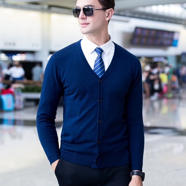 macrosea new men cardigan sweaters fashion wool sweatercoat knitwear male v-neck collar bussiness casual sweater outerwear c8012, White;black
macrosea new men cardigan sweaters fashion wool sweatercoat knitwear male v-neck collar bussiness casual sweater outerwear c8012, White;black