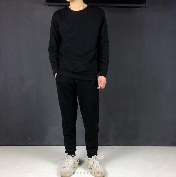 spring large size casual men sweater set brand logo printing two-piece street sports explosions mens sweatshirt, Black
spring large size casual men sweater set brand logo printing two-piece street sports explosions mens sweatshirt, Black