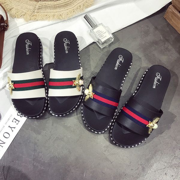 luxury diamond soft flat slippers fashion designer bee striped women beach shoes tide brand personality non-slip breathable sandals
luxury diamond soft flat slippers fashion designer bee striped women beach shoes tide brand personality non-slip breathable sandals