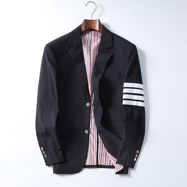 2019 новая мода мужчины классический роскошь blazer mens высокого качества дизайнерские пиджаки роскошные костюмы designerman western style, White;black
2019 новая мода мужчины классический роскошь blazer mens высокого качества дизайнерские пиджаки роскошные костюмы designerman western style, White;black