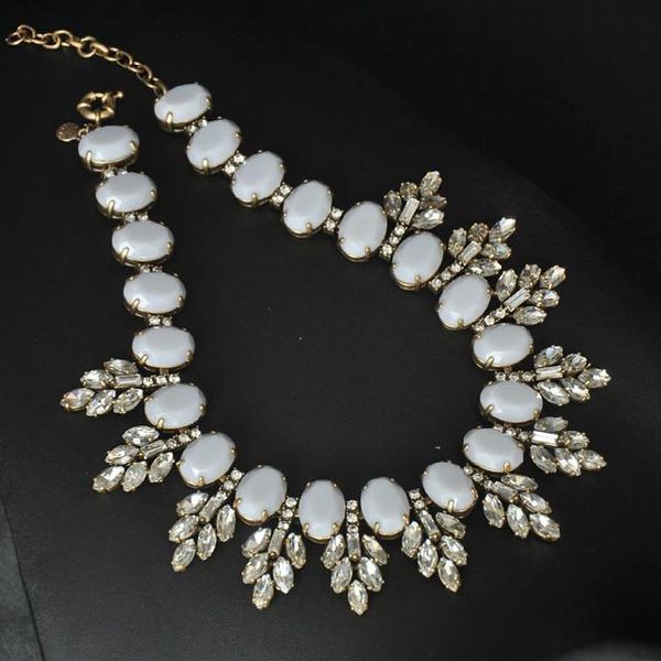 new in europe vintage style bronze metal resin gem rrhinestone crystal leaves spirit choker necklaces 3 colors, Golden;silver
new in europe vintage style bronze metal resin gem rrhinestone crystal leaves spirit choker necklaces 3 colors, Golden;silver
