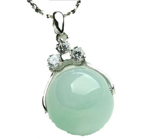 women's new designer sells luxury 925 silver jadeite transshipment pearl pendant necklace fashion hip-hop jade pendant necklace jewelry
women's new designer sells luxury 925 silver jadeite transshipment pearl pendant necklace fashion hip-hop jade pendant necklace jewelry