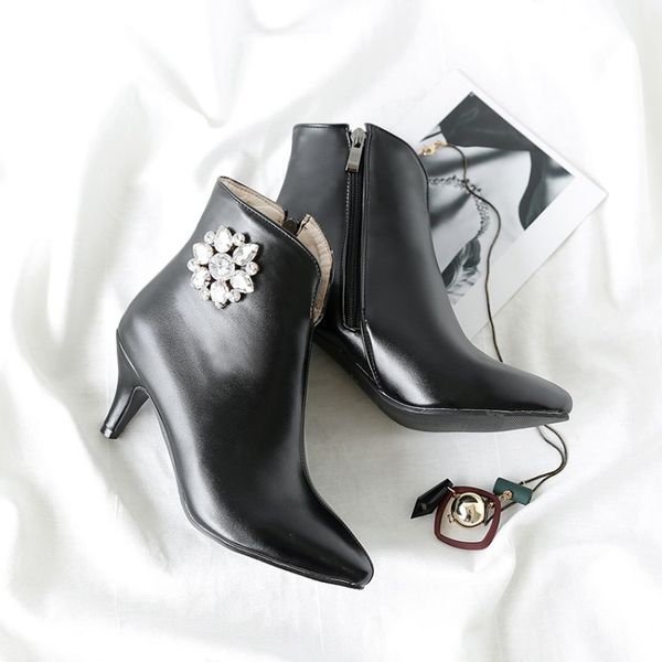 big size 9 10 11-17 boots women shoes ankle boots for women ladies shoes woman winter water drill flower side zipper, Black
big size 9 10 11-17 boots women shoes ankle boots for women ladies shoes woman winter water drill flower side zipper, Black