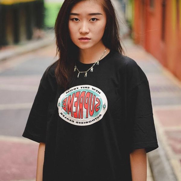 19fw коробка логотип футболки мужские дизайнерские письмо priented tee топы лето роскошные дышащие сплошной цвет футболки мужчины повседневн, White;black
19fw коробка логотип футболки мужские дизайнерские письмо priented tee топы лето роскошные дышащие сплошной цвет футболки мужчины повседневн, White;black