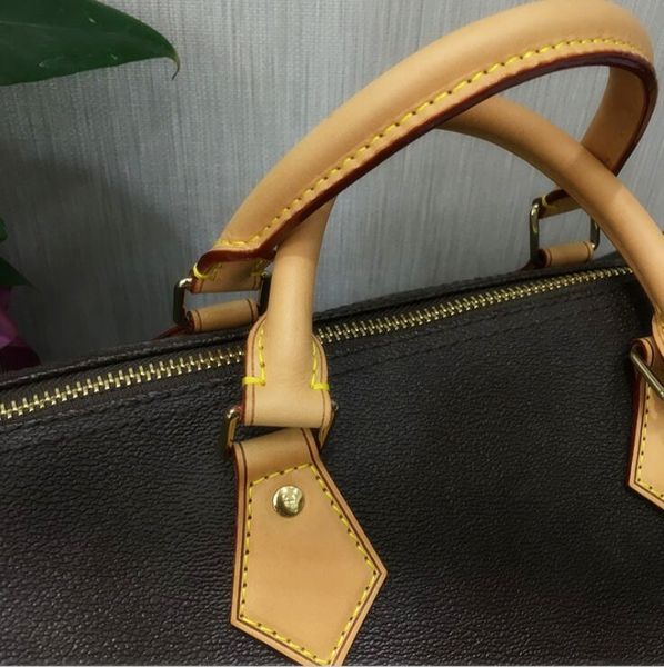 25cm no tote women real oxidizing shoulder leather brand 30cm genuine handbag with classic 35cm strap purse new bag ujlkd, Red;black
25cm no tote women real oxidizing shoulder leather brand 30cm genuine handbag with classic 35cm strap purse new bag ujlkd, Red;black