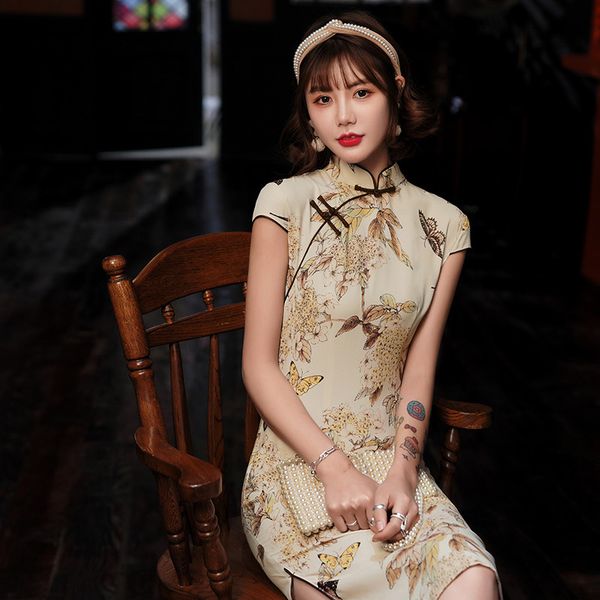 sheng coco ladies classic light yellow qipao 2020 new pretty butterfly silk linen tight cheongsam mandarin collar chinese dress, Red
sheng coco ladies classic light yellow qipao 2020 new pretty butterfly silk linen tight cheongsam mandarin collar chinese dress, Red