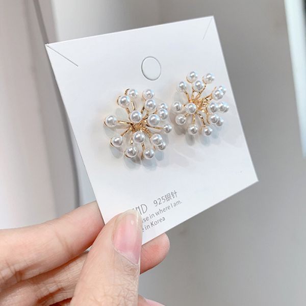 серебро 925 корейского стиль fireworks pearl серьга женщины мода личность серьга-style net красной с антиаллергенной серьгой, Golden
серебро 925 корейского стиль fireworks pearl серьга женщины мода личность серьга-style net красной с антиаллергенной серьгой, Golden
