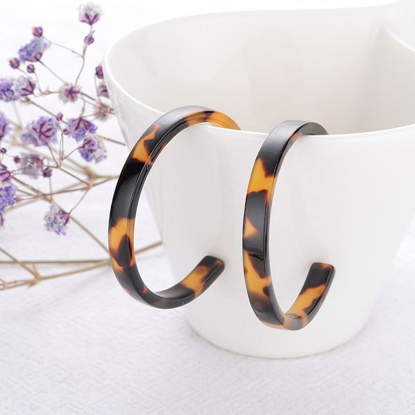 bohemian tortoiseshell brincos earrings for women round circle stud earring for women elegant jewelry birthday gift pendientes, Golden;silver
bohemian tortoiseshell brincos earrings for women round circle stud earring for women elegant jewelry birthday gift pendientes, Golden;silver