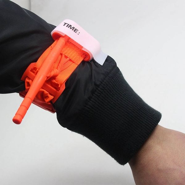outdoor hiking portable first aid quick slow release buckle medical one hand emergency tourniquet strap survival bracelets
outdoor hiking portable first aid quick slow release buckle medical one hand emergency tourniquet strap survival bracelets