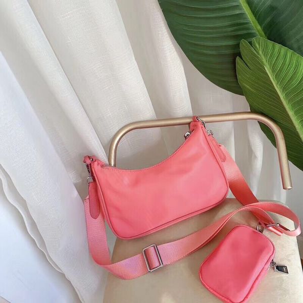 bag nylon women handbags designer messenger pack shoulder designer lady chains presbyopic purse chest 5 bag colors canvas wholesale olmei, Red;black
bag nylon women handbags designer messenger pack shoulder designer lady chains presbyopic purse chest 5 bag colors canvas wholesale olmei, Red;black