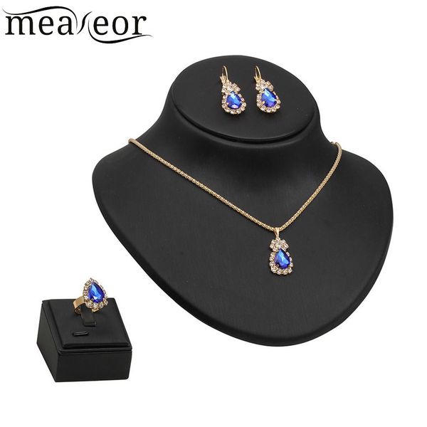 women elegant rhinestone chain pendant necklace earrings rings set necklaces water drop jewelry casual set, Silver
women elegant rhinestone chain pendant necklace earrings rings set necklaces water drop jewelry casual set, Silver