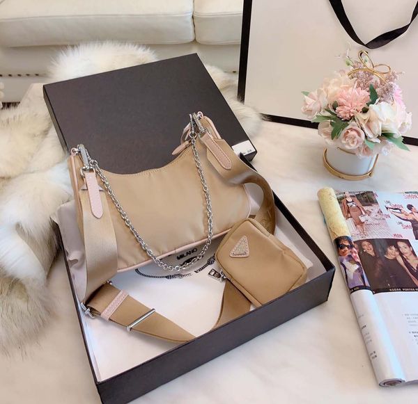 milano p brand designer luxury shoulder bag sling crossbody tote genuine cow leather half moon bags with wallet with gift box
milano p brand designer luxury shoulder bag sling crossbody tote genuine cow leather half moon bags with wallet with gift box