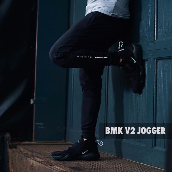 gyms men joggers sweatpants homme quick drying breathable trousers fitness clothing bodybuilding elasticity pant, Black
gyms men joggers sweatpants homme quick drying breathable trousers fitness clothing bodybuilding elasticity pant, Black