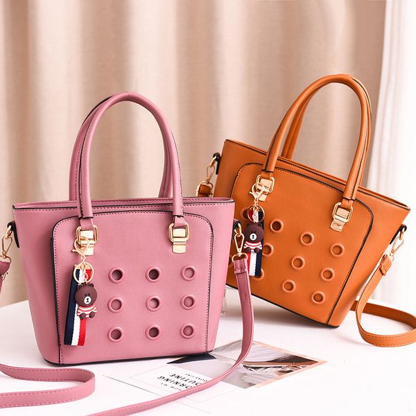 spring 2019 new european and american handbags, simple women's bags, oblique cross-bag, fashion women's bagspurses and handbags
spring 2019 new european and american handbags, simple women's bags, oblique cross-bag, fashion women's bagspurses and handbags