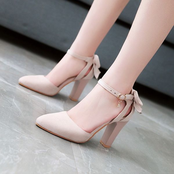 2020 women pumps butterfly-knot women shoes party wedding super square high heel pointed toe red wine ladies pumps size 33-46, Black
2020 women pumps butterfly-knot women shoes party wedding super square high heel pointed toe red wine ladies pumps size 33-46, Black
