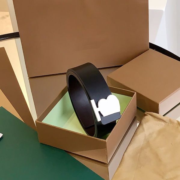 mens belt genuine leather silver metal belts luxury designer brand b belt for men with original box, Black;brown
mens belt genuine leather silver metal belts luxury designer brand b belt for men with original box, Black;brown