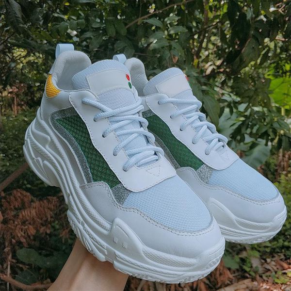 2019 r quality fashion luxury designer women sneakers casual shoes classic white women casual shoes size 35-40, Black
2019 r quality fashion luxury designer women sneakers casual shoes classic white women casual shoes size 35-40, Black