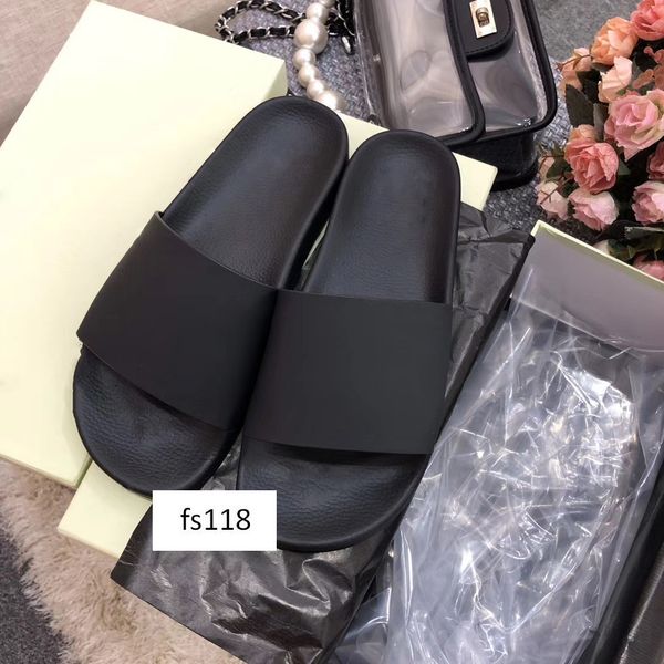 fashion wholesale off leisure indoor beach slippers white printing lovers slippers wholesale size 42, Black
fashion wholesale off leisure indoor beach slippers white printing lovers slippers wholesale size 42, Black