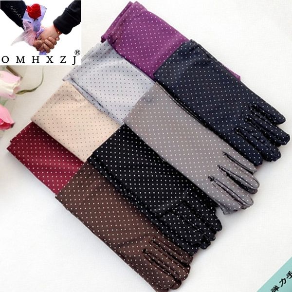 omh wholesale woman autumn spandex white dots warm health protect gloves winter driving cycling etiquette cloth accessories st11, Blue;gray
omh wholesale woman autumn spandex white dots warm health protect gloves winter driving cycling etiquette cloth accessories st11, Blue;gray
