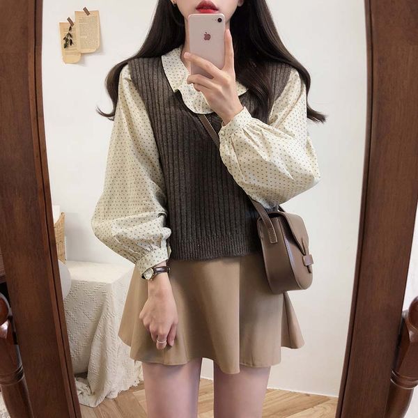 new solid loose sleeveless sweater spring autumn 2019 women's vest fashionable knitted vest v neck joker knitted wool, Black;white
new solid loose sleeveless sweater spring autumn 2019 women's vest fashionable knitted vest v neck joker knitted wool, Black;white