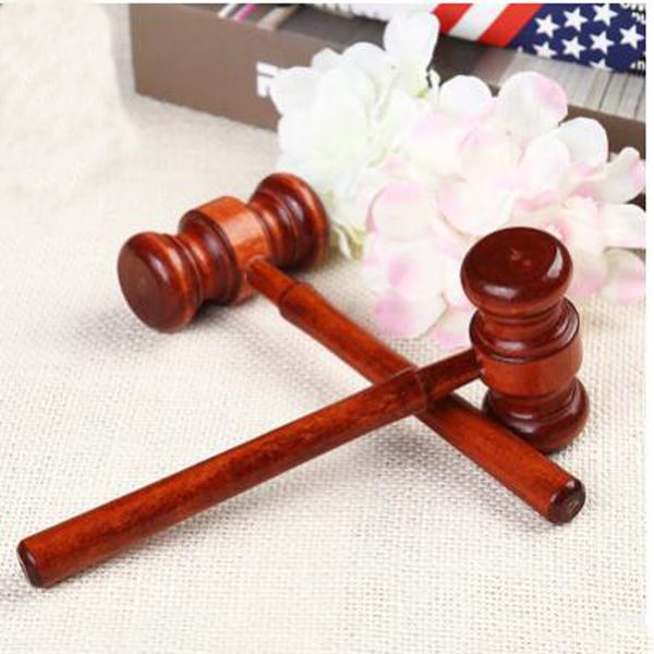 1pc mini hammer lawyer decoration hammers judge hammer wooden wood multitool small birthday gift christmas toy
1pc mini hammer lawyer decoration hammers judge hammer wooden wood multitool small birthday gift christmas toy