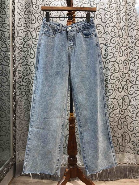 2020 early spring new women's symmetrical pocket decoration solid color all-match straight denim pants casual pants 401, Blue
2020 early spring new women's symmetrical pocket decoration solid color all-match straight denim pants casual pants 401, Blue