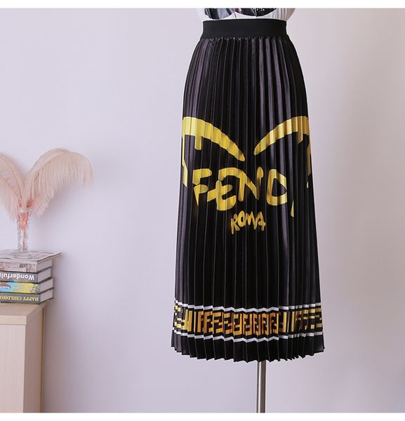 Бесплатная доставка дизайнер 2019 черная буква печать плиссированные юбки женская
Бесплатная доставка дизайнер 2019 черная буква печать плиссированные юбки женская