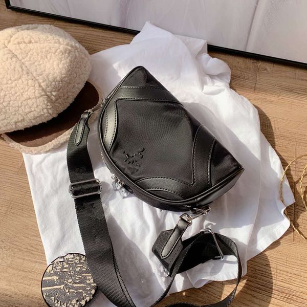 2020 han edition fashion female package hitting scene one shoulder bucket bags woman aslant genuine leather handbag the designer handbags
2020 han edition fashion female package hitting scene one shoulder bucket bags woman aslant genuine leather handbag the designer handbags