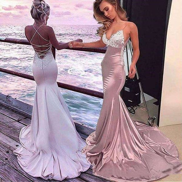 lace applique evening party dresses spaghetti backless long prom dresses mermaid graduation dresses cross straps formal pageant gowns, Black;red
lace applique evening party dresses spaghetti backless long prom dresses mermaid graduation dresses cross straps formal pageant gowns, Black;red